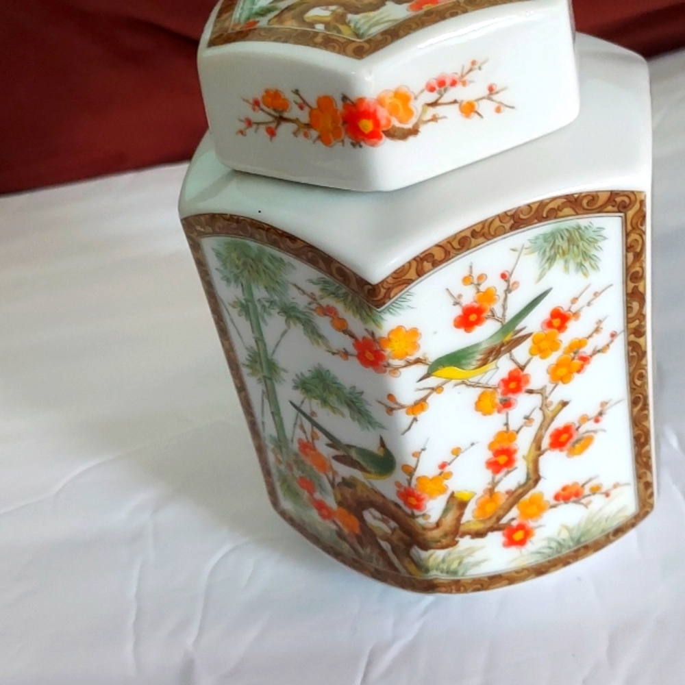 Tea/Ginger Jar w/Lid by Interpur Made in Japan Green/Orange/Yellow/Brown's tones